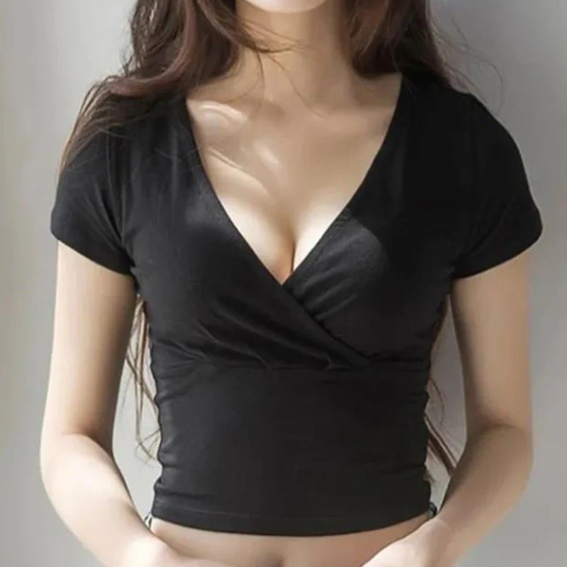 

Женская футболка с V-образным вырезом, модный однотонный Повседневный простой базовый топ с коротким рукавом, пикантный укороченный топ, на ...