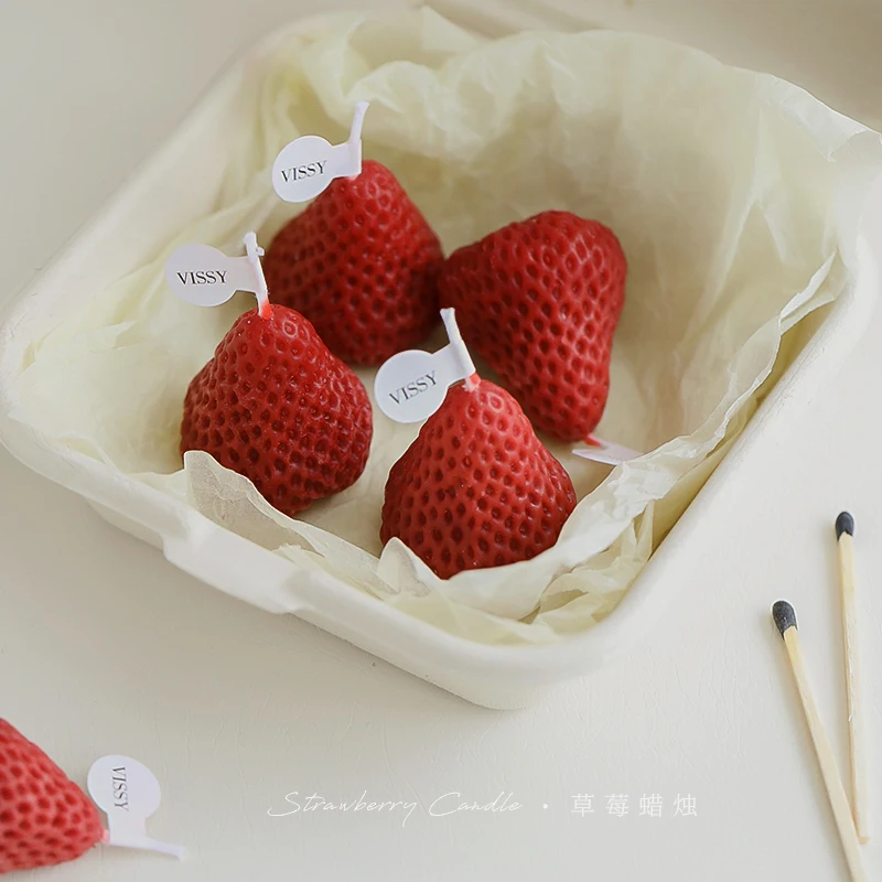 

1PCS Strawberry Decorative Candles Fruit Scented Candles Wedding Decoration Aromatic Soy Wax Candle for Home Decor