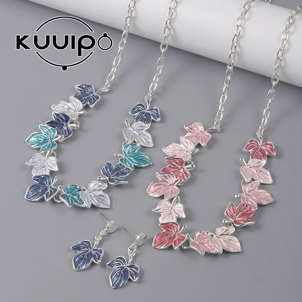 

Pink Maple Leaf Chains Enamel Zinc Alloy 2000s Aesthetic Chokers Accessories Birthday Gift Luxury Women Necklaces New in Style