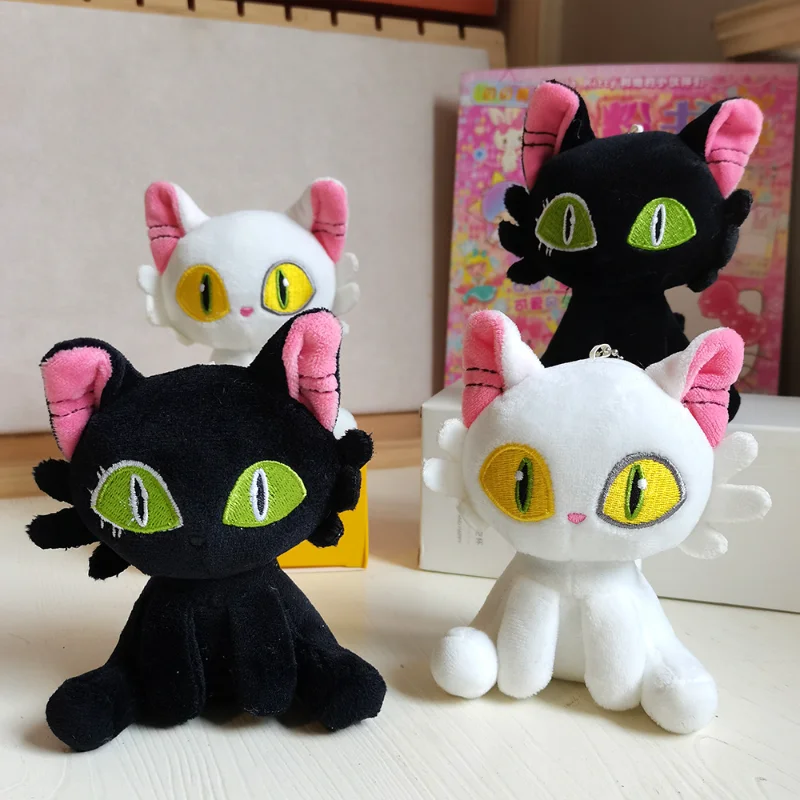 

Милый брелок для ключей в виде аниме-куклы