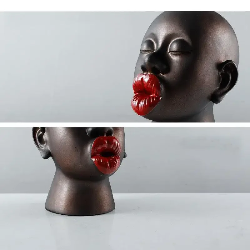 Статуя персонажей губок