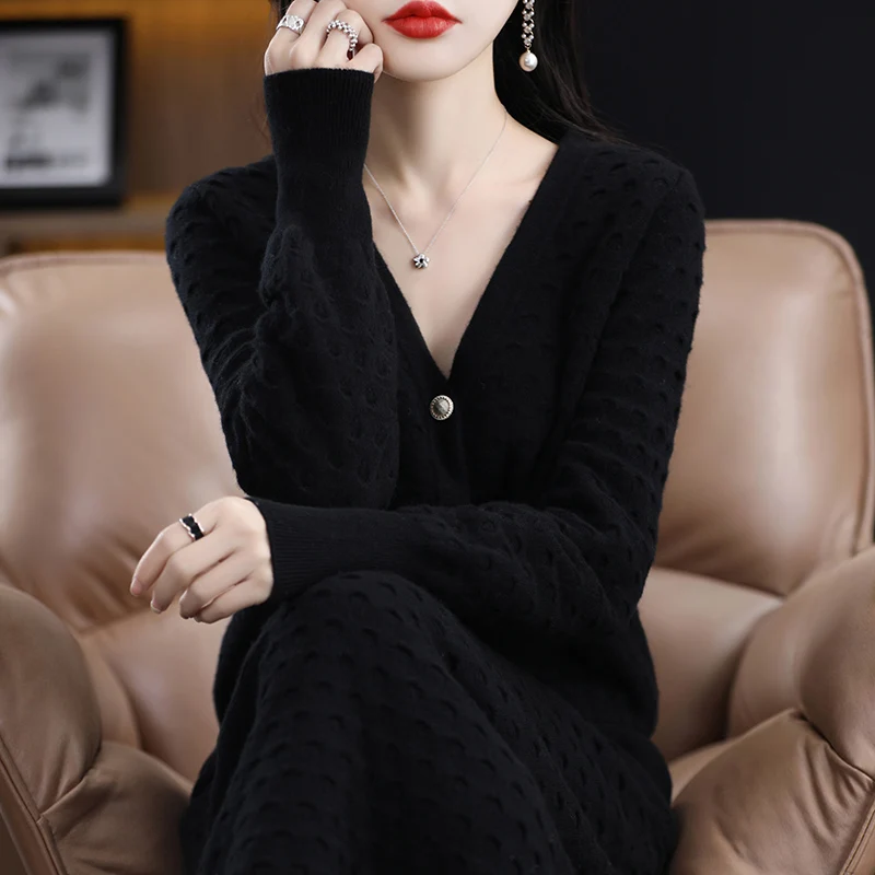 Рисунок 5 - Женский короткий кашемировый костюм