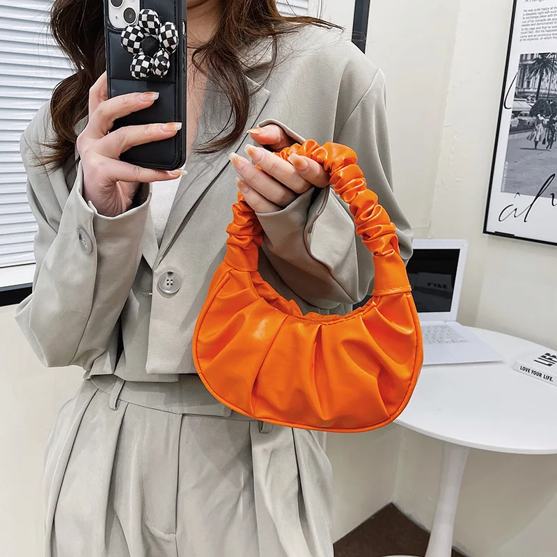 

French Solid Color Underarm Women'S Bag Cloud Pleated Bag 2022 New Spring And Summer Fashion Single Shoulder Handbag