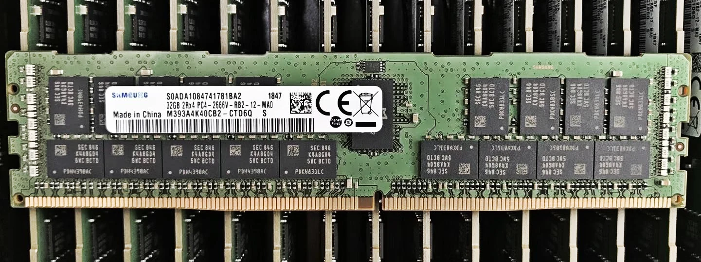 

RAM M393A4K40CB2-CTD 32G 2RX4 PC4-2666V ECCREG Серверная память