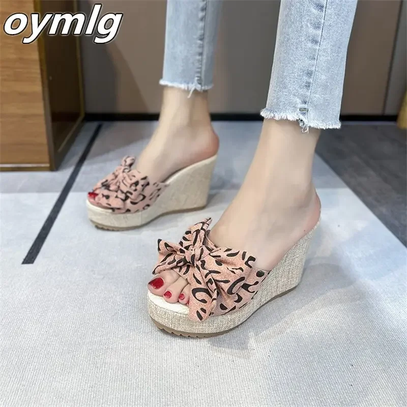 

2024 Summer Women's Fashion Versatile Comfortable Muffin Anti slip Wear resistant Bottom Bowknot Slippers