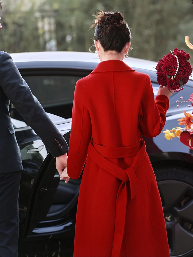 Новогоднее красное кашемировое пальто женское High Sense 2024 новинка 00% шерсть