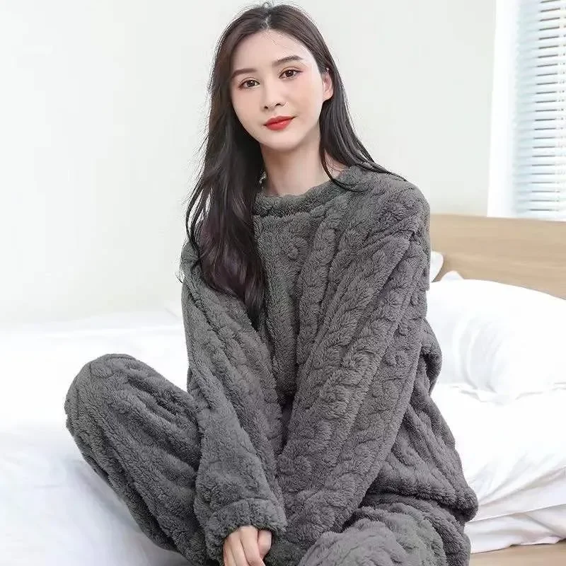 

Warm Women Long Autumn Coral Sleeve Lady Pyjama Home Set Winter Velvet Thicken Clothes Flannel Pants Pajamas Set Sleepwear Plush