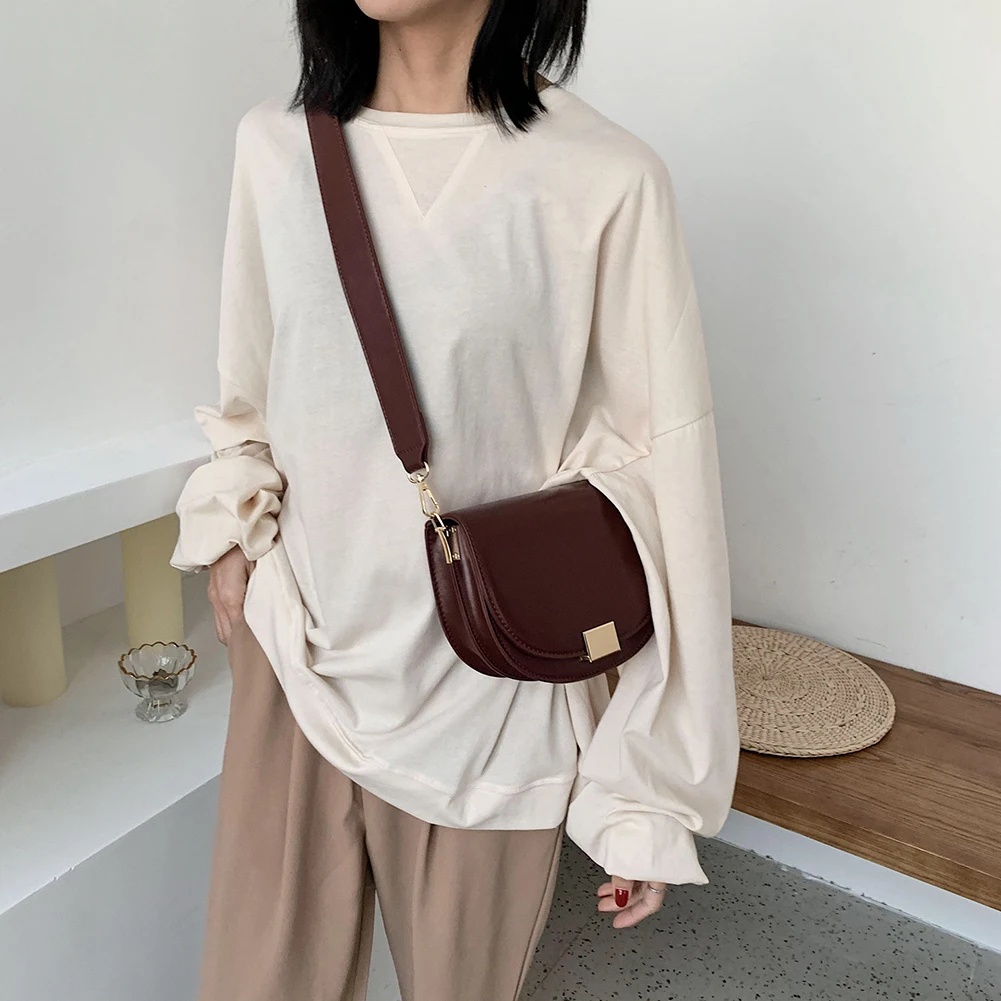 

Women Fashion Shoulder Bags PU Leather Solid Metal Buckle Small Messenger Bag Delicate Crossbody Handbags 19x15.5x7cm