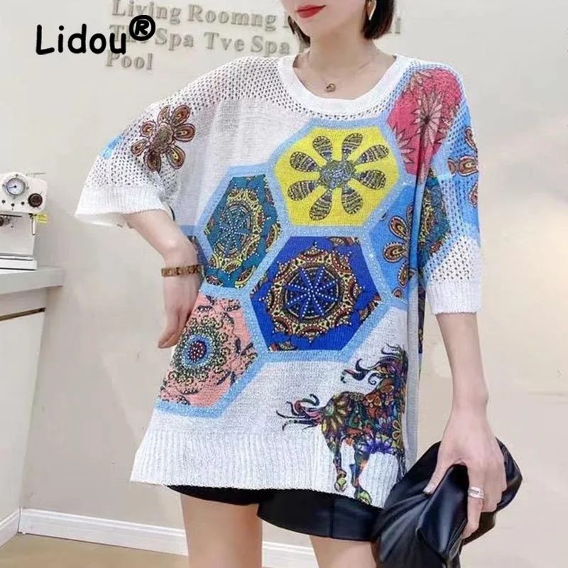 

Summer Women's Literature and Art RETRO National Style Fashion Casual T-shirt Round Neck Loose Flower Print Short Sleeved Top