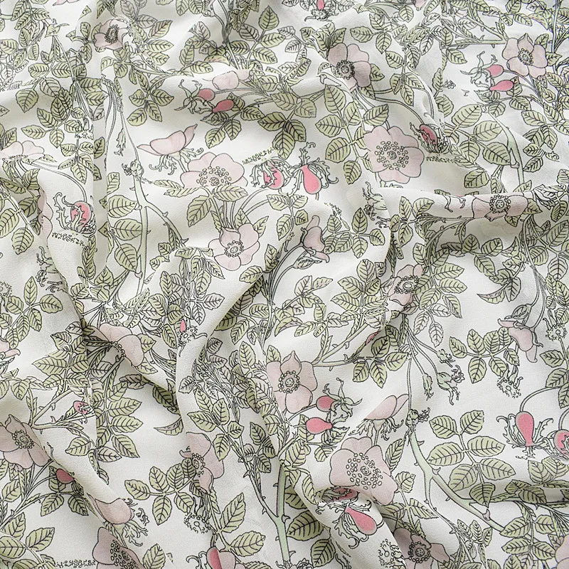 

High Quality High Viscosity Chiffon Fabric Spring And Summer Printed Fabric White Bottom Plant Flowers Soft