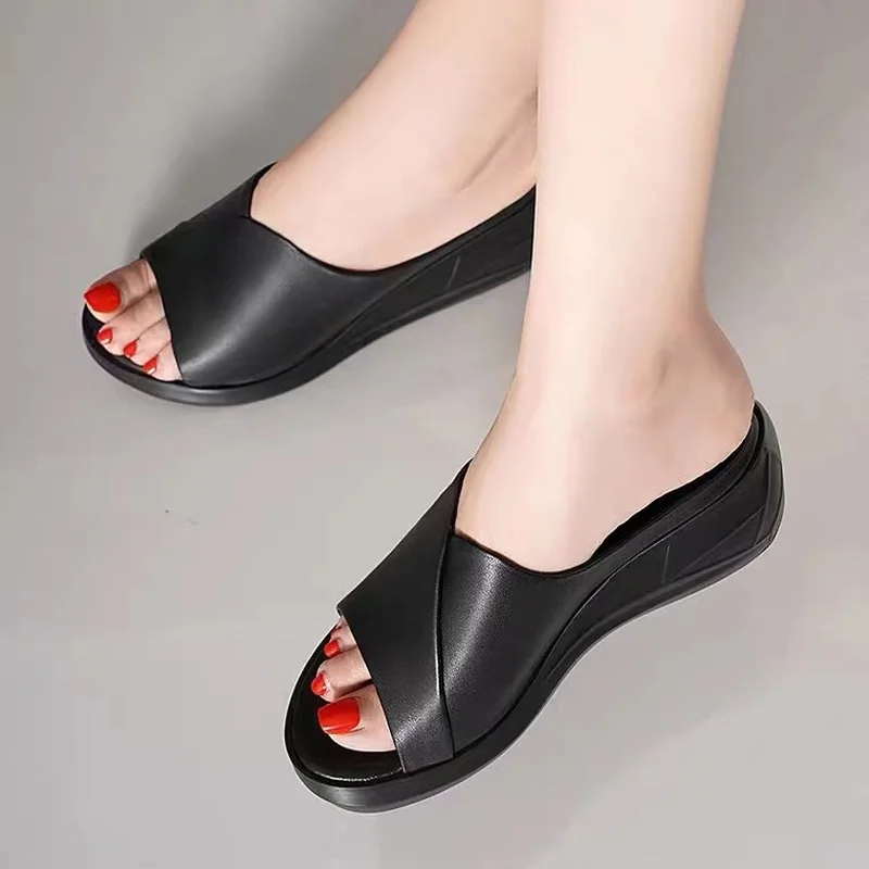 

Heel Slippers 2023 Summer Women's New Sponge Cake Fish Mouth Wear Non-slip Thick Bottom Wild Soft Leather Sandals