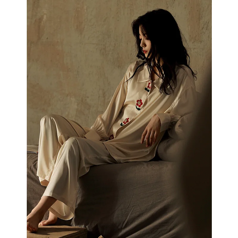 Flower Decorated Designer Pajamas Set Two Pieces Spring Autumn Pyjamas For Female Satin Silk PJ Set Sleepwear Home Wear Set