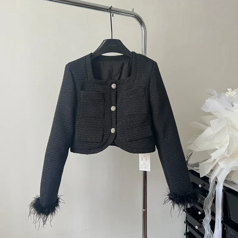 Рисунок 2 - Женская твидовая куртка с длинным рукавом