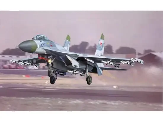 Trumpeter 02224 1/32 Набор моделей Sukhoi Su-27 Flanker B