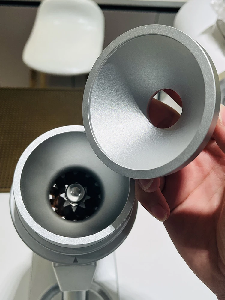 

STARSEEKER EDGE PLUS кофемолка черная серебристая