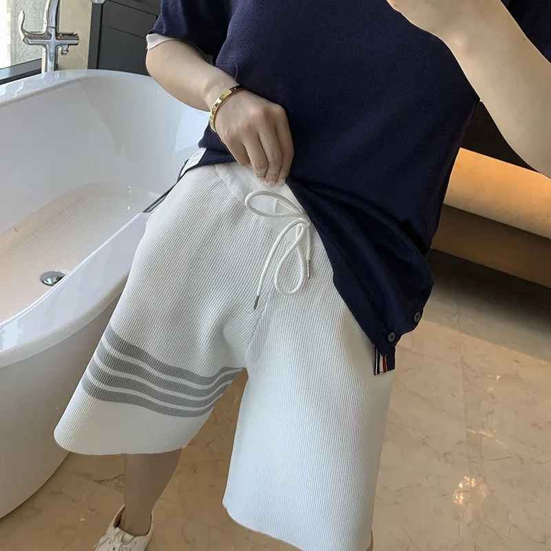 High Quality Korean Fashion Spring/Summer 2023 New Correct Version TB Waffle Shorts Unisex Relaxed Four Bar and Five Split Pants