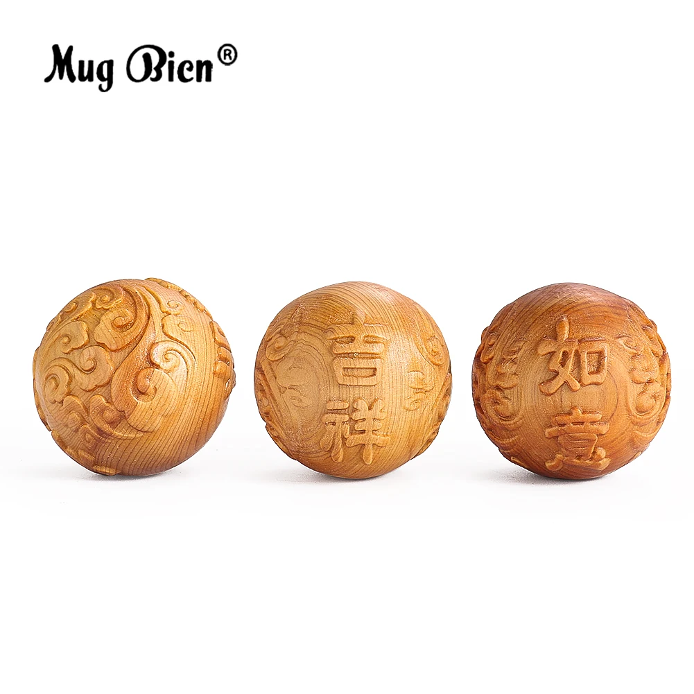 

Laser Embossed Chinese Character Wishful Fortune Auspicious Clouds Wood Craft Ball Exercise Finger Health Ball Paperweight Decor