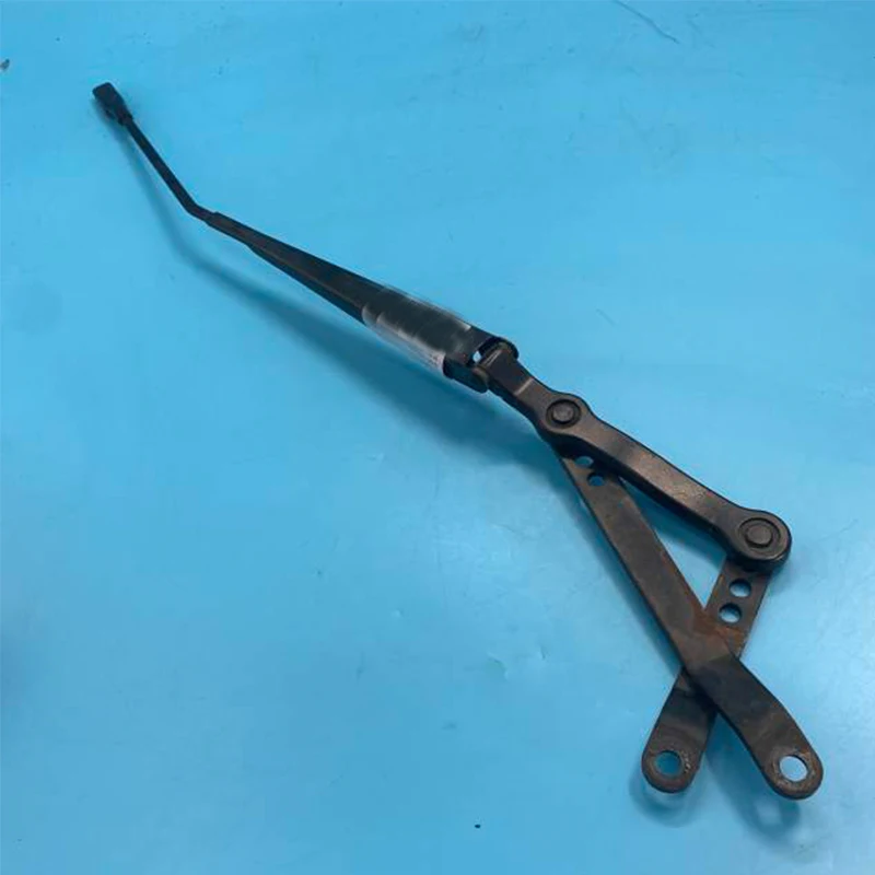 

Me rc ed es- Be nz R300 R320 R350 R400 R500 R63 рычаг стеклоочистителя Передняя и задняя крышка стеклоочистителя винты для пассажира