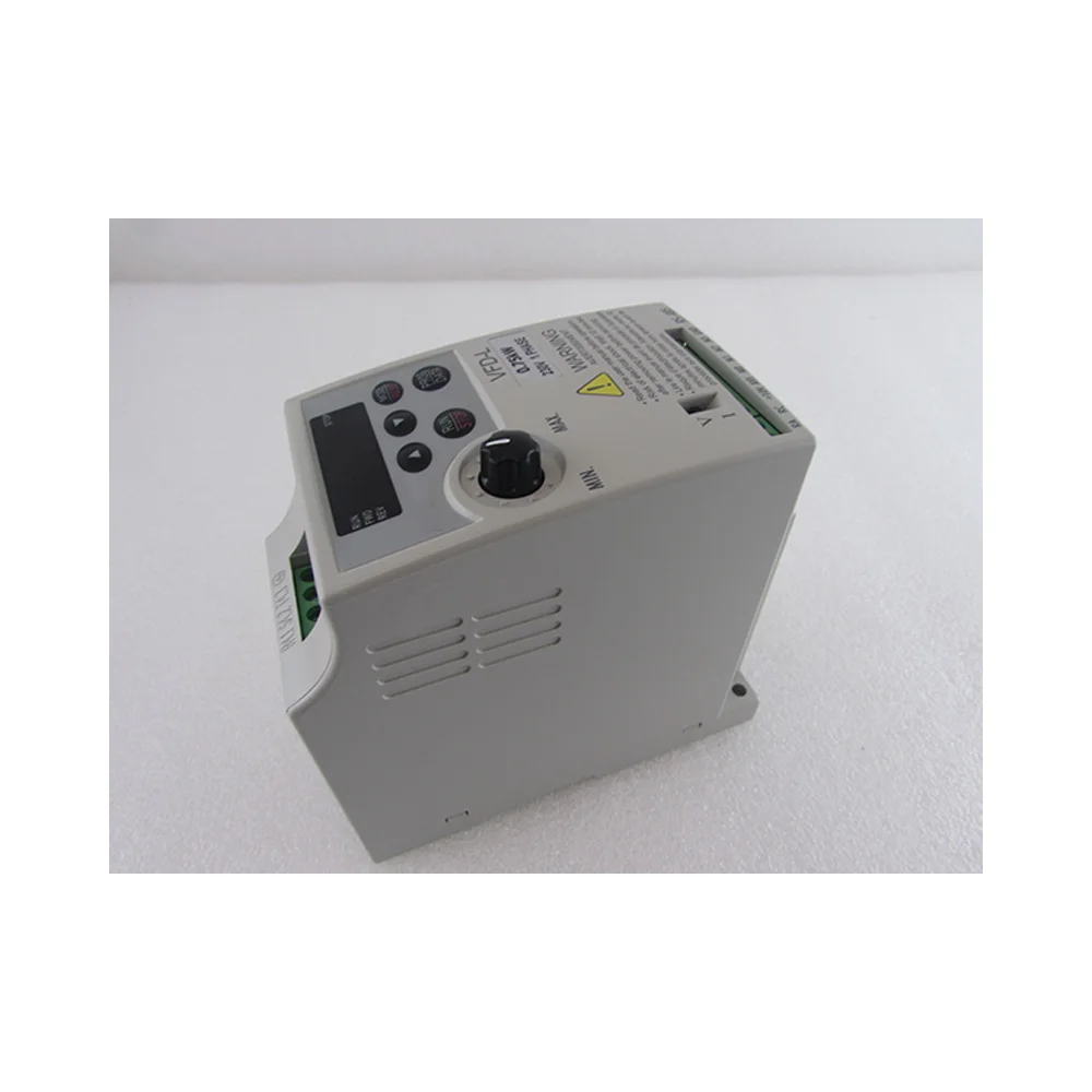 

Оригинальный Инвертор постоянного тока VFD150C23A