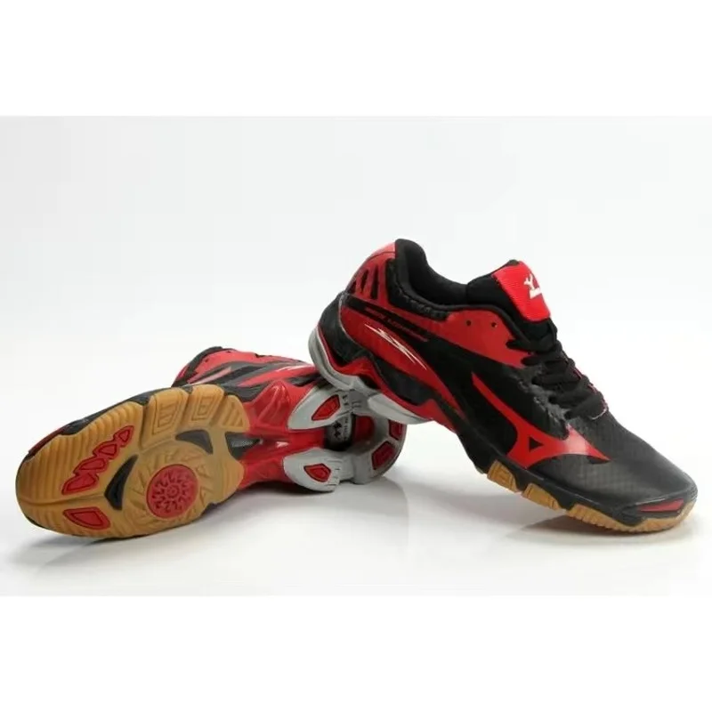 Продажа мужской спортивной обуви для бадминтона высокие спортивные кроссовки