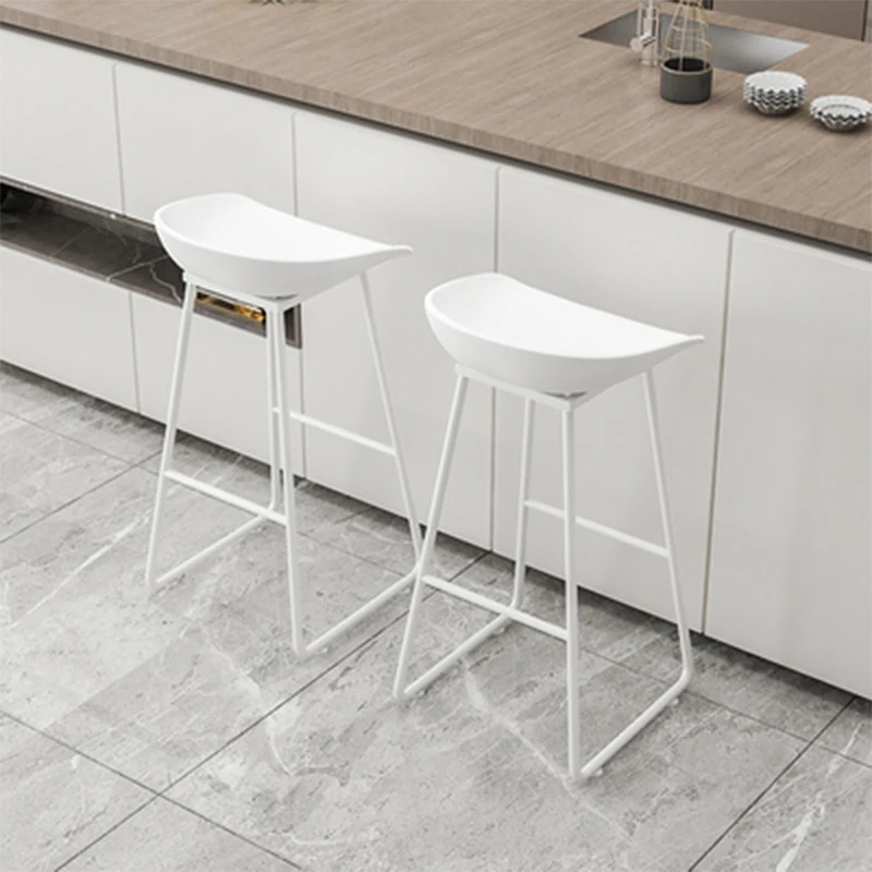 Барные стулья в скандинавском стиле барные простые современные высокие ретро