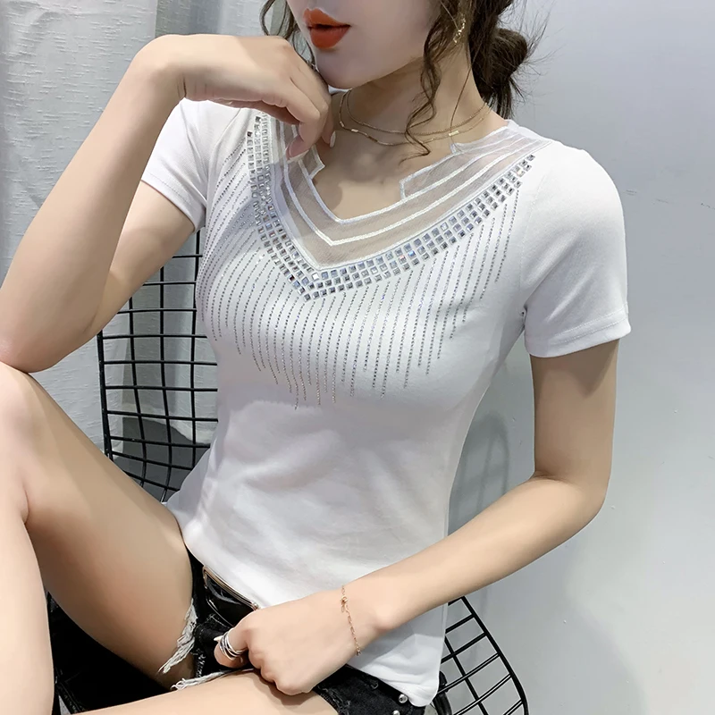 Женская летняя футболка с V-образным вырезом и коротким рукавом |