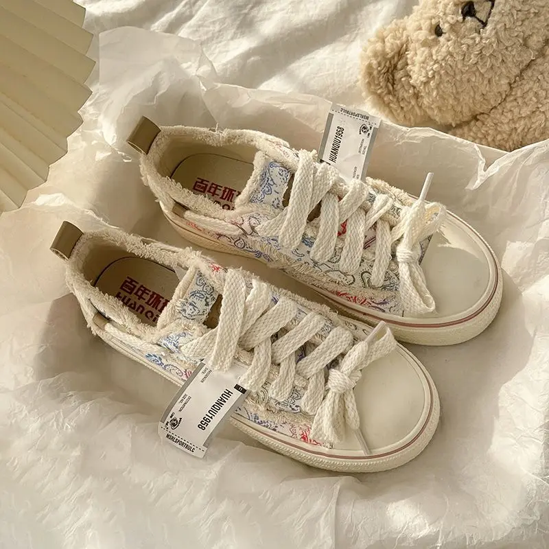 SHANPA Graffiti Canvas Low-top Platform Shoes for Women Harajuku Fashion Personalized Shoes All-match Designer Female Zapatos