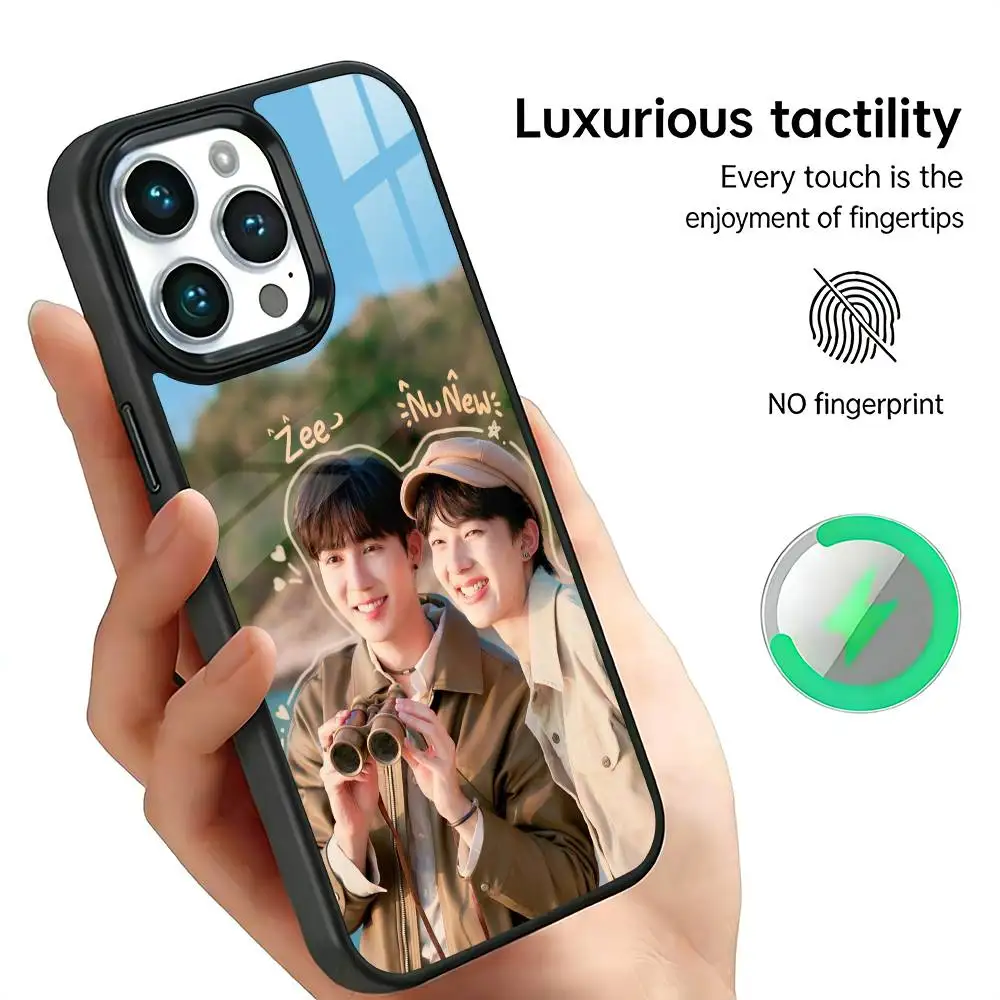 Фото Чехол для телефона ZeeNuNew Zee Pruk NuNew cutie pie для iPhone 17, 16, 15, 14, 13, 12, 11 Plus, Pro Max с поддержкой беспроводной зарядки Magsafe. №2