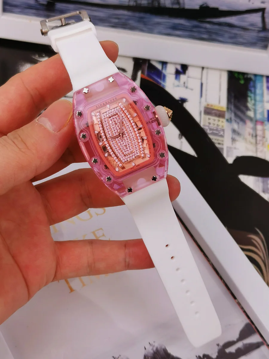 Рисунок 4 - Часы женские механические