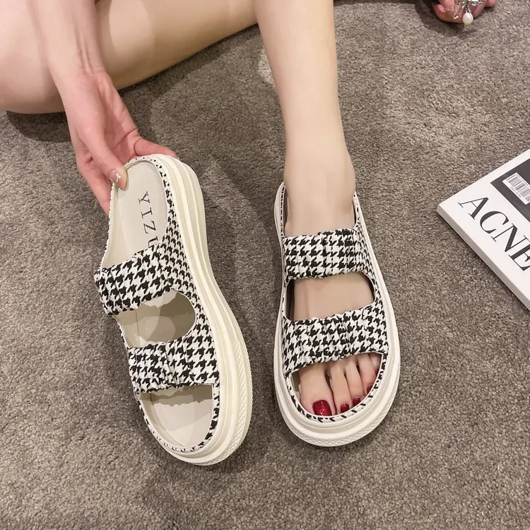 2022 Summer New Women's Slippers Flat Slippers Ladies Outer Wear Canvas Thick Bottom Casual Flip Flop Fashion Sandals Summer