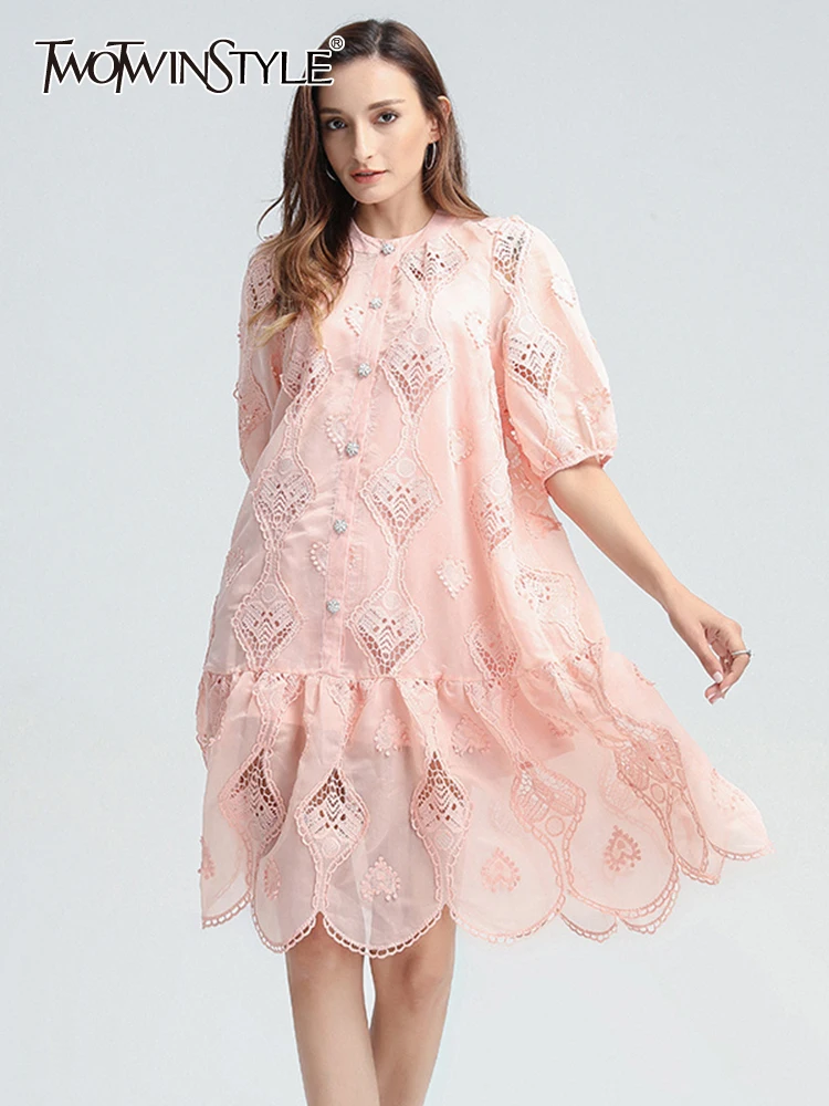 

Женское кружевное платье TWOTWINSTYLE, повседневное свободное платье с круглым вырезом и пышными рукавами на весну 2022