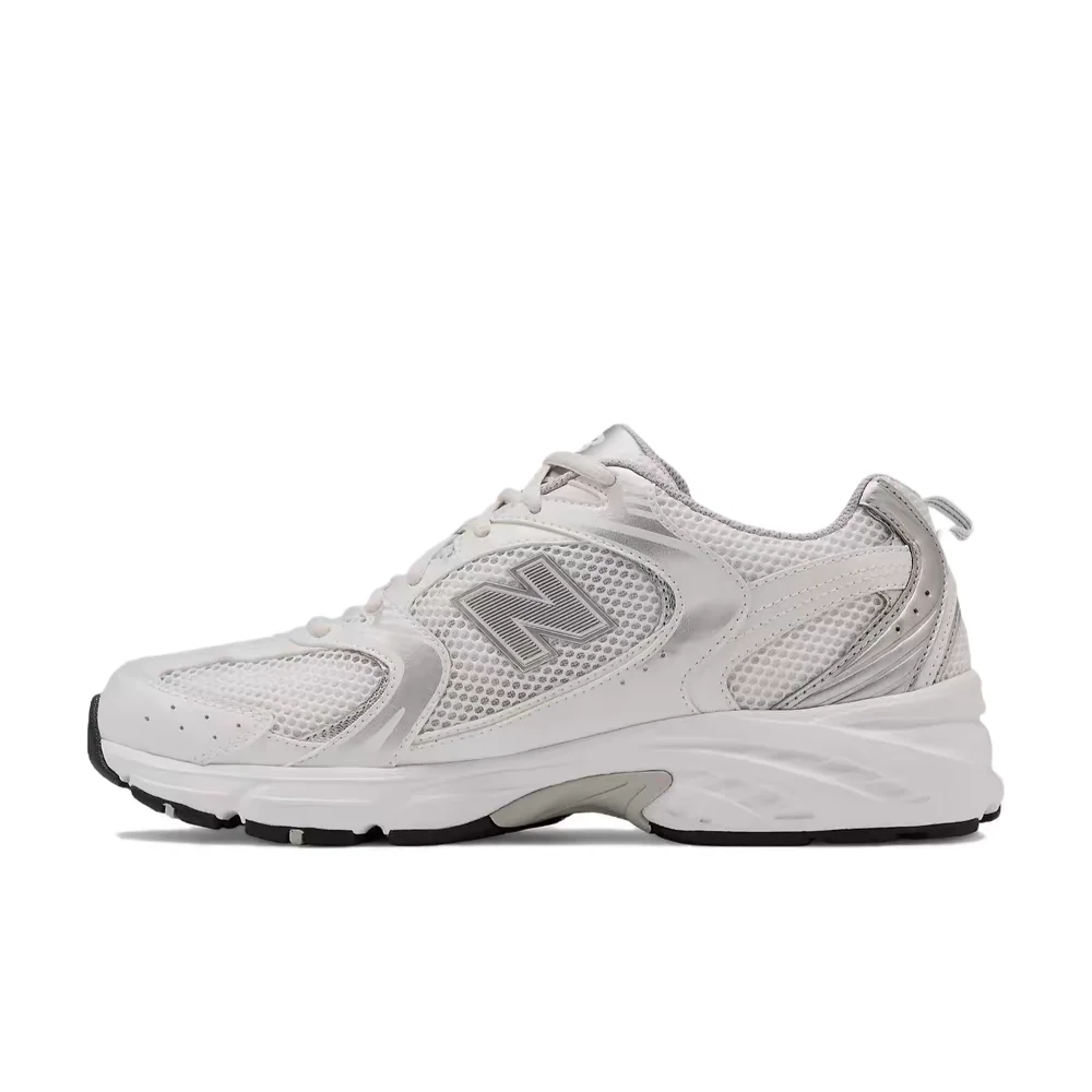 Фото Мужские низкие кроссовки New Balance NB530 для повседневного бега – серебристые, с дышащей сеткой, нескользящей подошвой и синтетической кожей MR530EMA №1