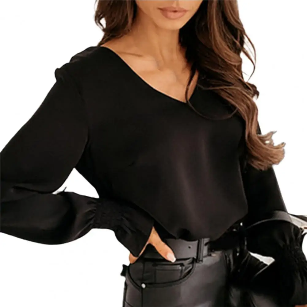 

Женская рубашка с глубоким V-образным вырезом, свободная кружевная блузка, Модные расклешенные топы с открытой спиной и длинными рукавами, Ж...