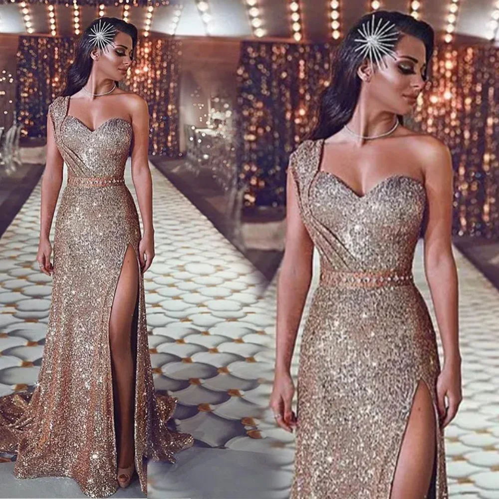 

Соблазнительные вечерние платья-русалки на одно плечо длиной до пола со шлейфом и кристаллами из бисера с блестками Длинные до бедра с разр...