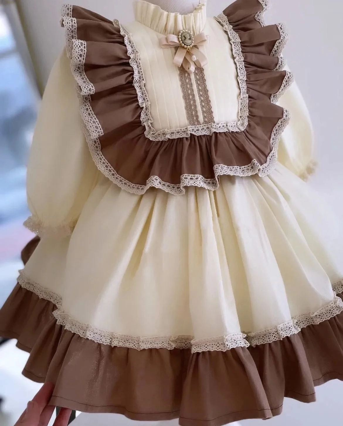 Женское летнее бежевое турецкое винтажное платье принцессы для праздников на