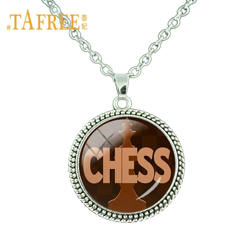 

NEW Fashion Chess Necklace I Love Chess Confederation African Des Echecs Necklace International Chess Lovers Xmas Gift CH16