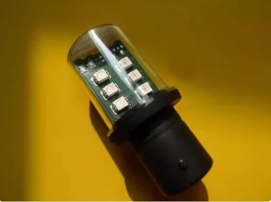 Schneider Luz Original 1 piles DL1BDB3 DL1BDB4 DL1BDB8 red светильник