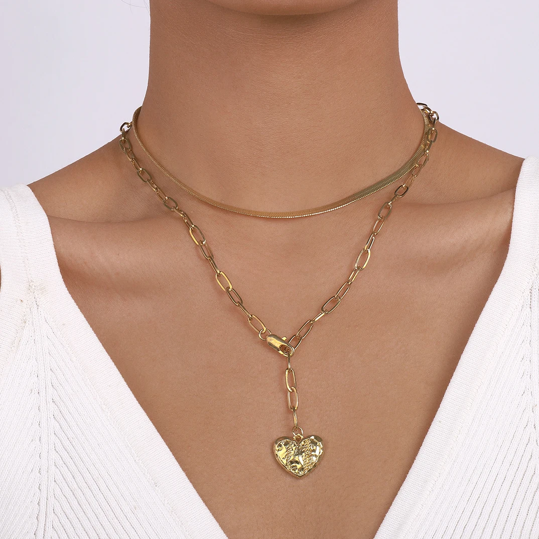 

High Quality Layered Flat Snake Chain Necklace Women Wedding Bridal Vintage Clasp Love Heart Pendant Choker Jewelry Bijoux Gift