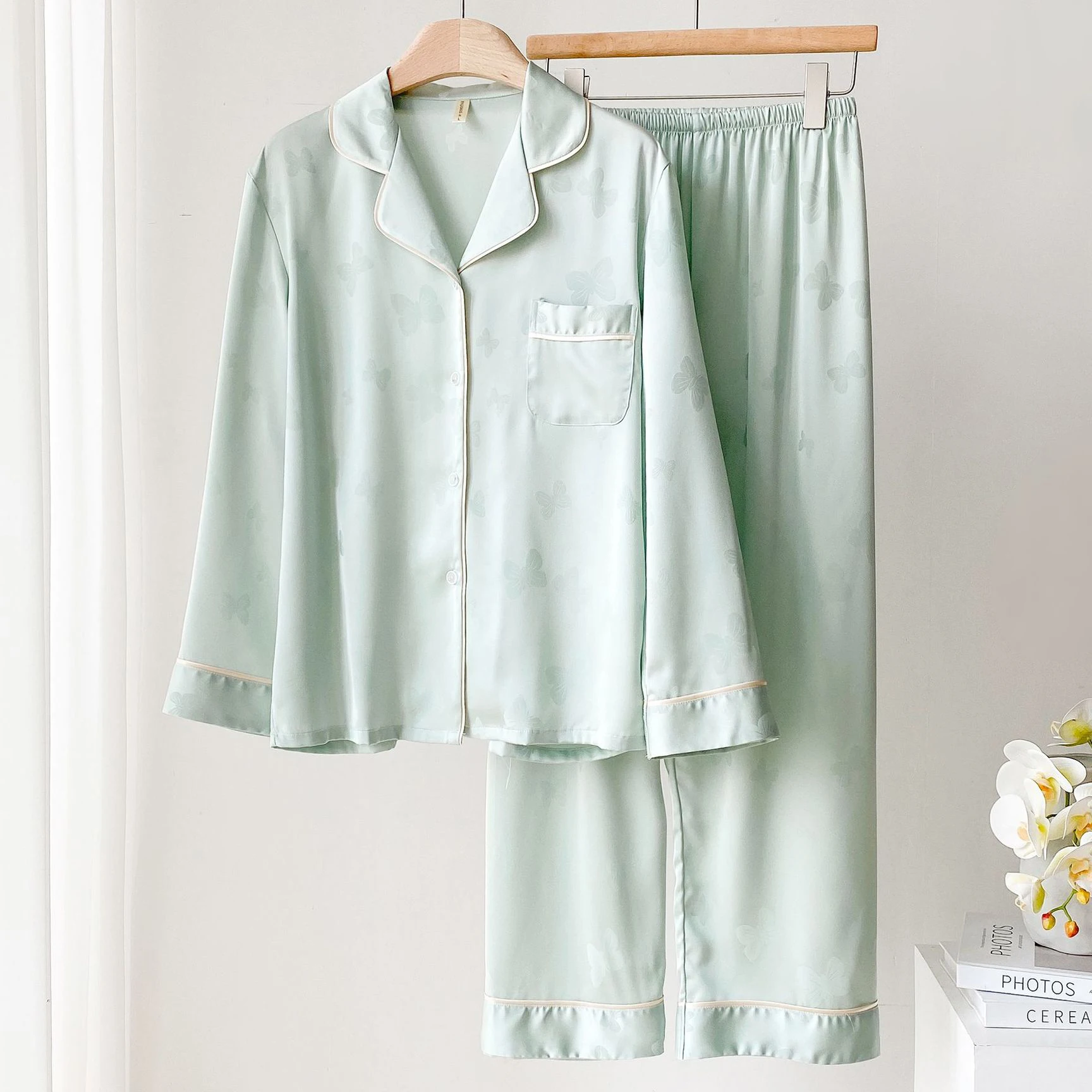 Пижамный комплект женский из 2 предметов жаккардовая атласная одежда для дома