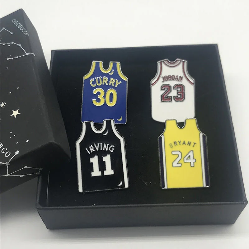 

Personalized Basketball Clothes Brooch Metal Badge Gift For Boyfriend.