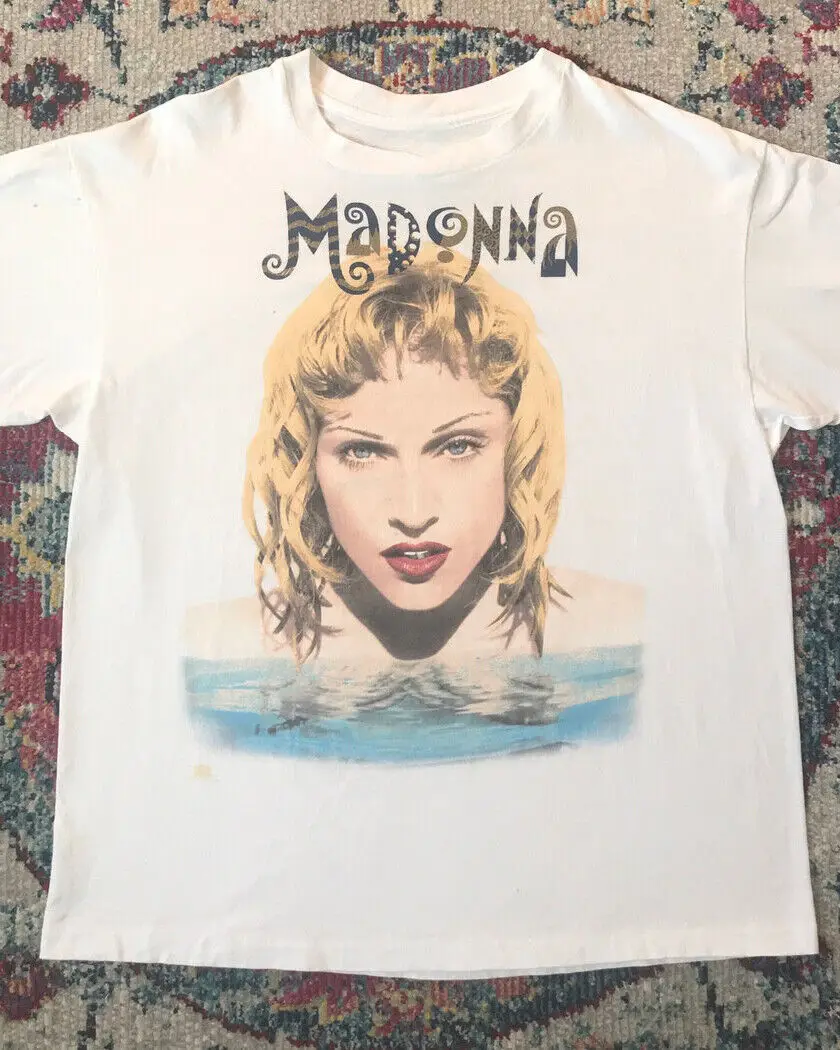 

Madonna The Girlie Show Vintage Memories Retro T-Shirt Tee Shirts