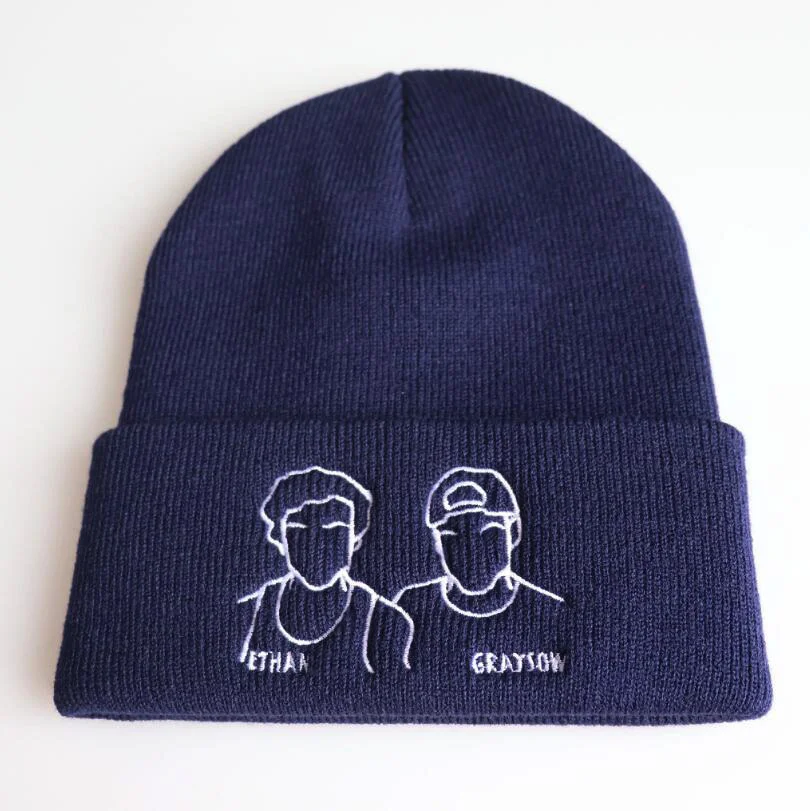 

Net Red Dolan Ethan Grayson Knitted Hat Autumn Winter Ski Hat Pullover Hat Wool Hat น่ารัก สวยงาม handmade หมวกไหมพร