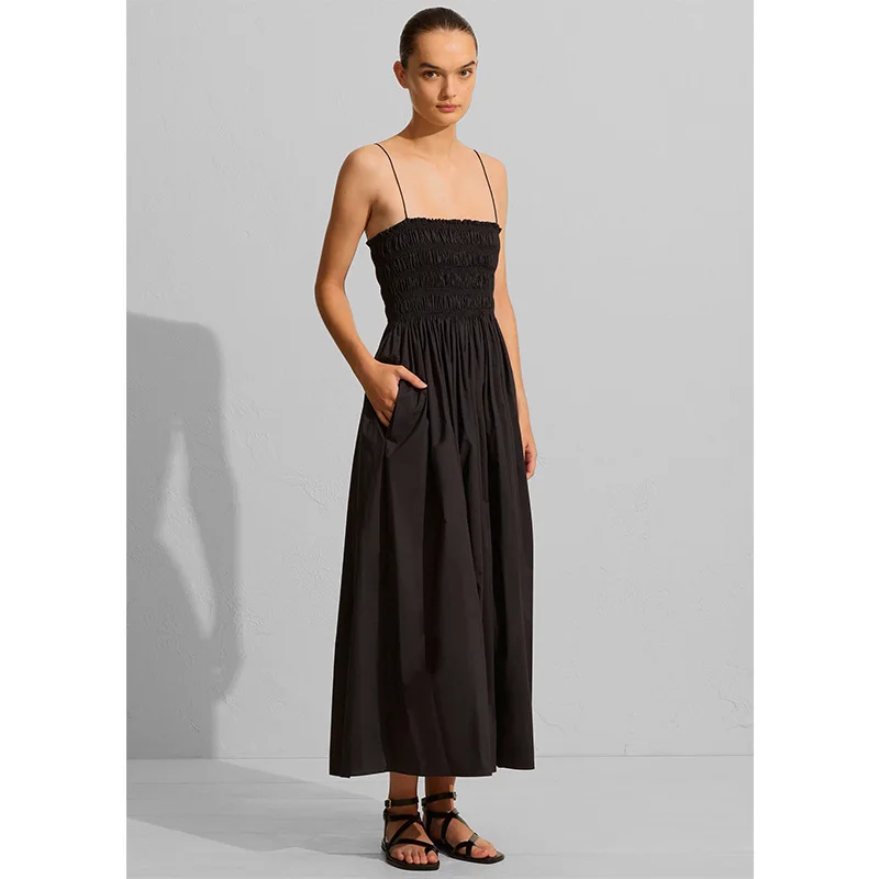 

2023 Pleated Waist Strap Dress Women Simple Design Black Long Dress