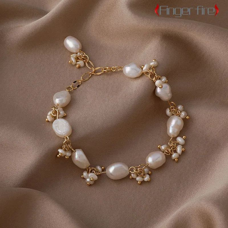 

Sophisticated Fashion Bracelets Luxurious and Elegant Party Jewelry