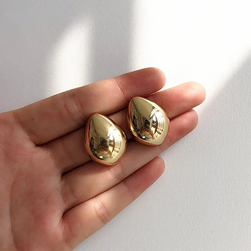 

2022 New Geometric Water Drop Simple Vintage Metal Earrings, Suitable for Female Girls' Party Holiday Accessories