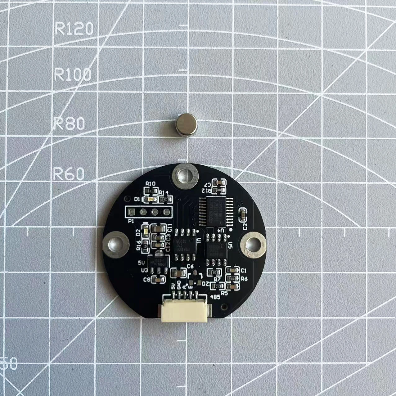 

TLE5012 magnetic encoder angle sensor high-precision 15-bit RS485 MODBUS communication