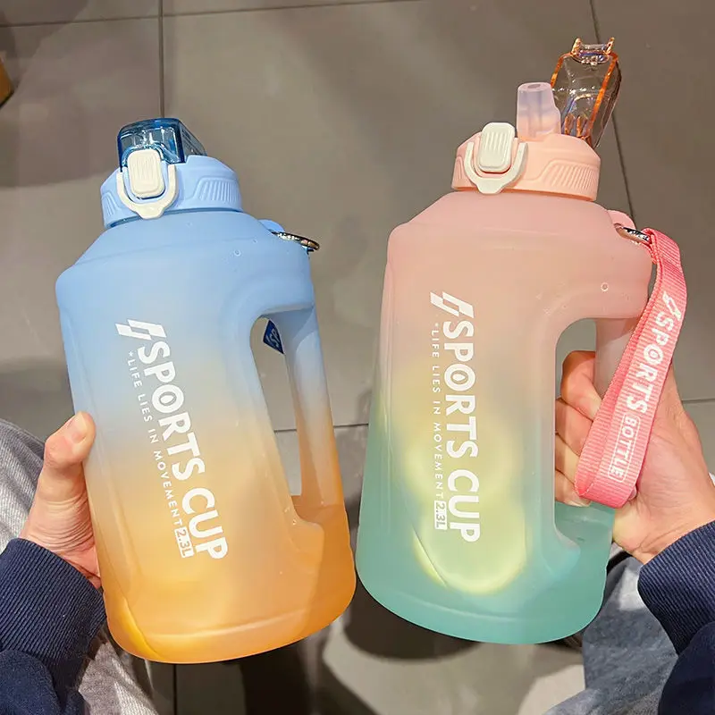 

1.5-2.3L Frosted Large Sports Water Bottle Gallon Flask with Scale Straw Motivational Kettle Home Outdoor Gym Fitness Supplies
