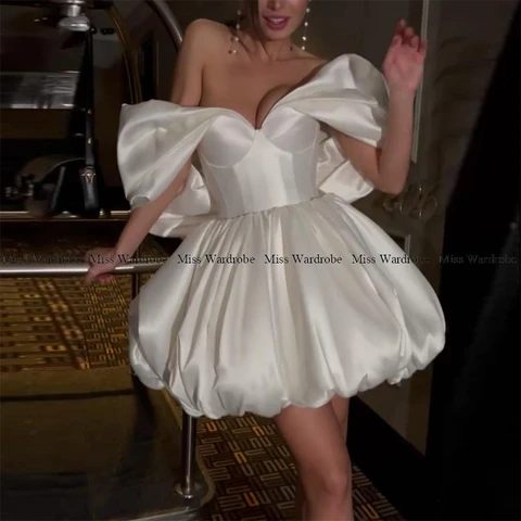 Sexy Ivory Short Cocktail Dresses Off The Shoulder Sweetheart Satin A-Line Mini Homecoming Prom Party Gowns Custom Made