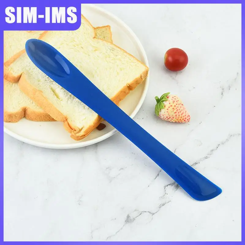 

Not Easily Deformed Pastry Spatula Heat-resisting Lightweight Baking Spatula Non Stick Knife Food Grade Silicone Spatula