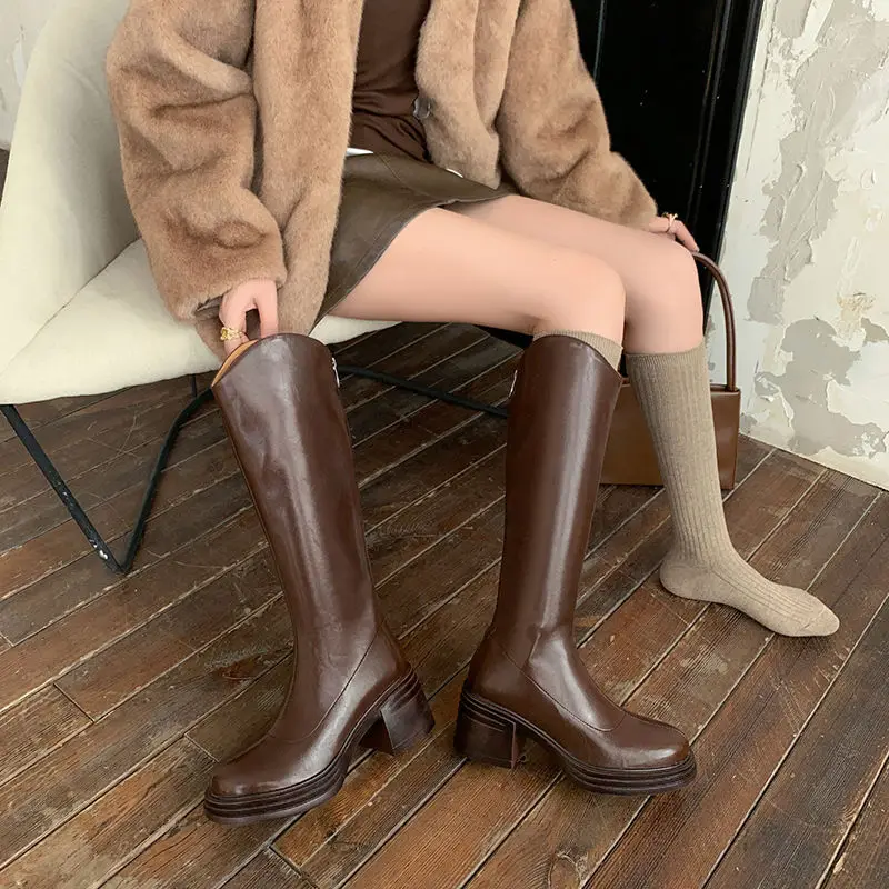 Женские кожаные сапоги до колена из натуральной телячьей кожи с верхом и валом на